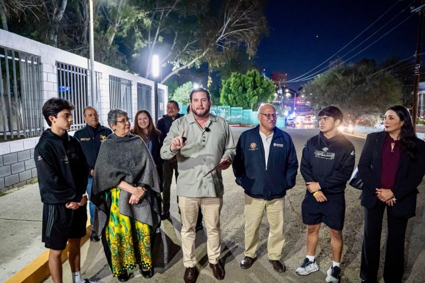 Supervisa Ismael Burgueño Sendero Seguro en zona escolar