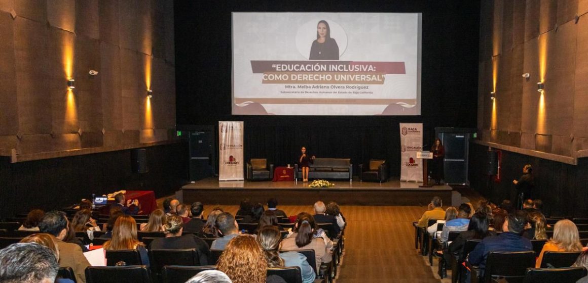 Capacitan a más de 140 docentes para fortalecer educación inclusiva en BC