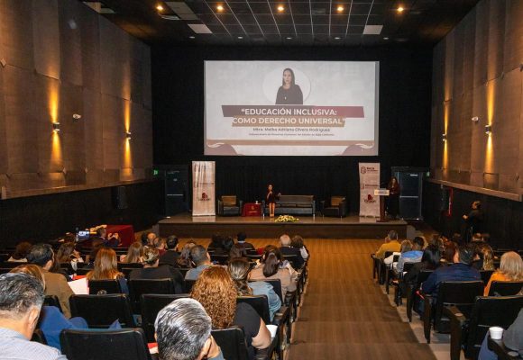 Capacitan a más de 140 docentes para fortalecer educación inclusiva en BC