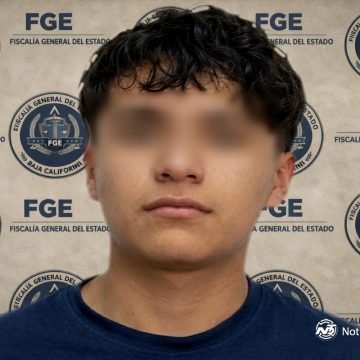 Por agredir a su pareja y disparar a policías, seguirá en prisión