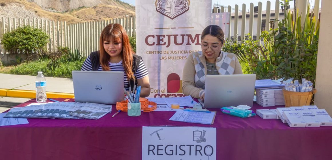 Acercan servicios de salud a mujeres