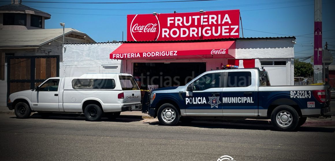 Ataque armado en frutería deja dos muertos