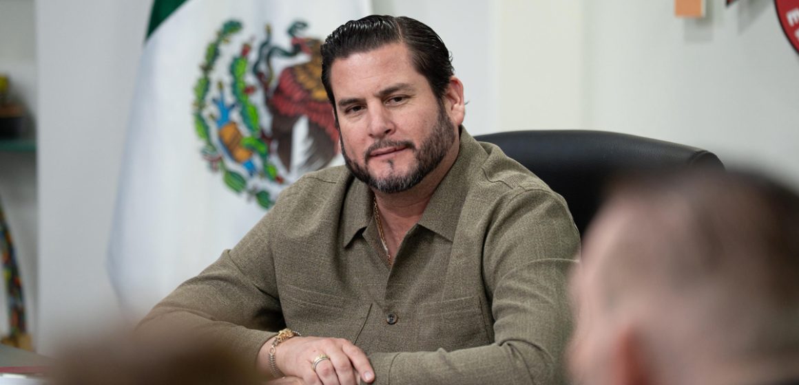 Sostiene Burgueño reunión con sector médico