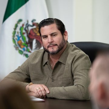 Sostiene Burgueño reunión con sector médico