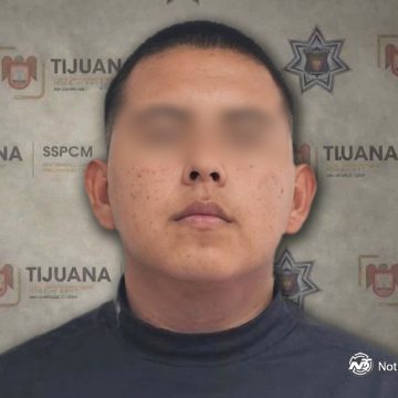 Chofer de taxi es detenido por asalto armado