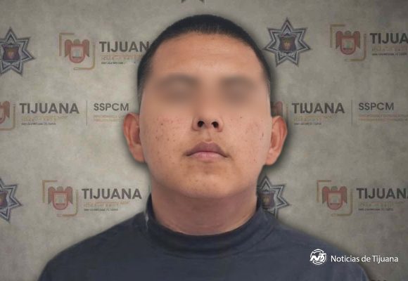 Chofer de taxi es detenido por asalto armado