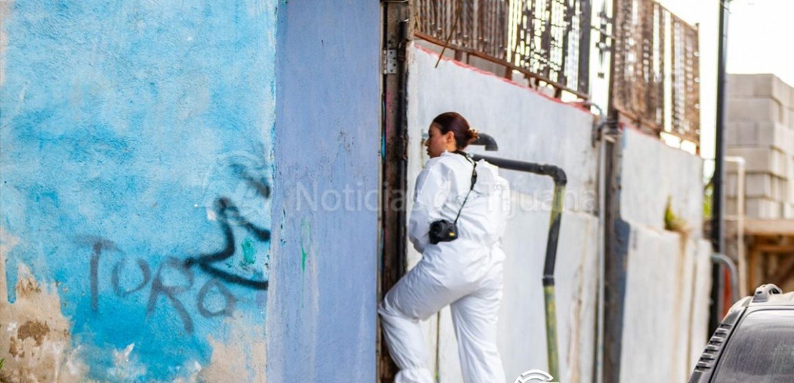 Ataque armado dentro de vivienda deja un muerto y dos heridos en Playas de Tijuana