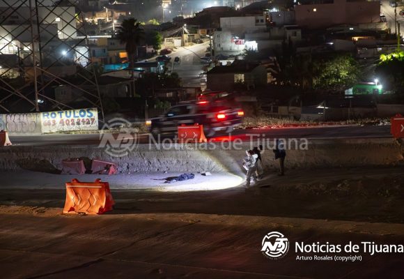 Ejecutado en el “2000”: lo tiran como basura frente al Hospital General