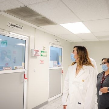 Baja California lidera modernización del laboratorio de salud