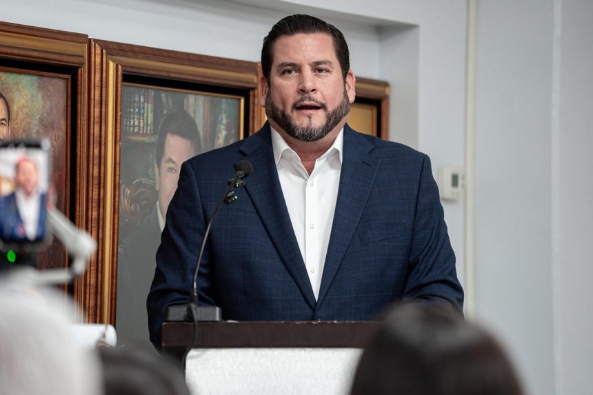 Ismael Burgueño encabeza “Infancia en la Presidencia”