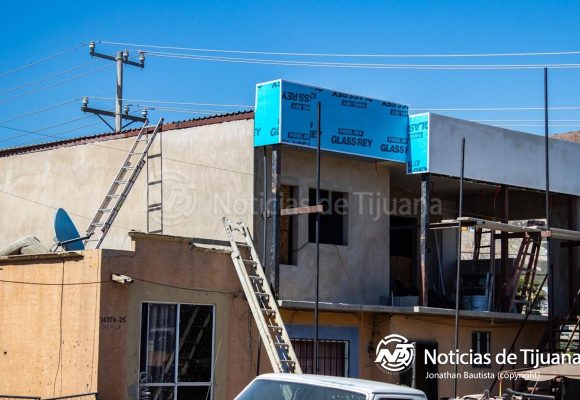 Muere hombre electrocutado en azotea de vivienda en Real de San Francisco II