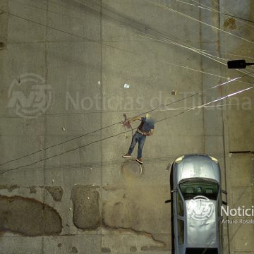 Abaten a hombre tras riña; mujer y menor heridos