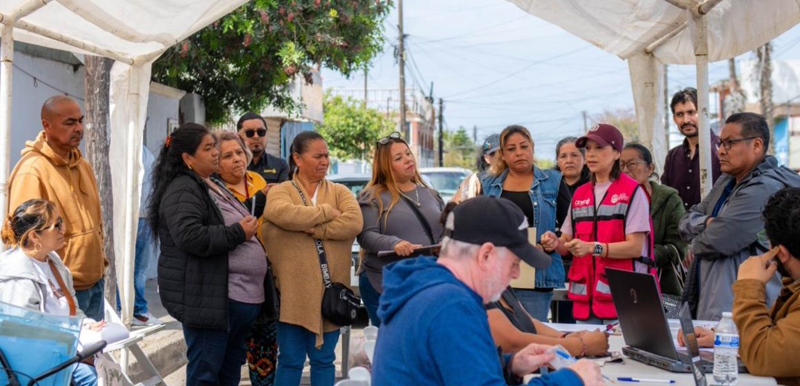 CESPT lleva atención directa a colonias de Tijuana; vecinos resuelven trámites sin salir de su comunidad