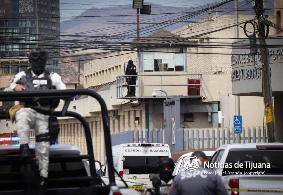 Reportan riña entre internos en el penal de La Mesa en Tijuana