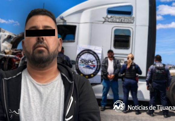 Recuperan tractocamión robado en EU en zona industrial de Tijuana