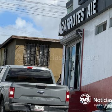 Ejecutan a un hombre dentro de abarrotes “Alex”