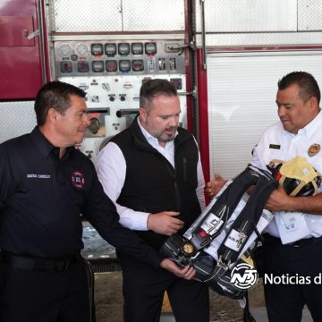 Invierten más de 53 millones de pesos para fortalecer a Bomberos