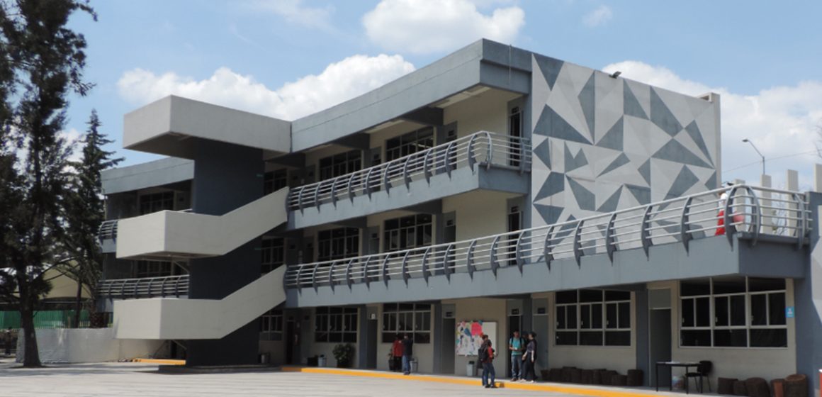 Sin dirección clara en la Universidad Nacional Rosario Castellanos: estudiantes enfrentan riesgos y falta de respuesta