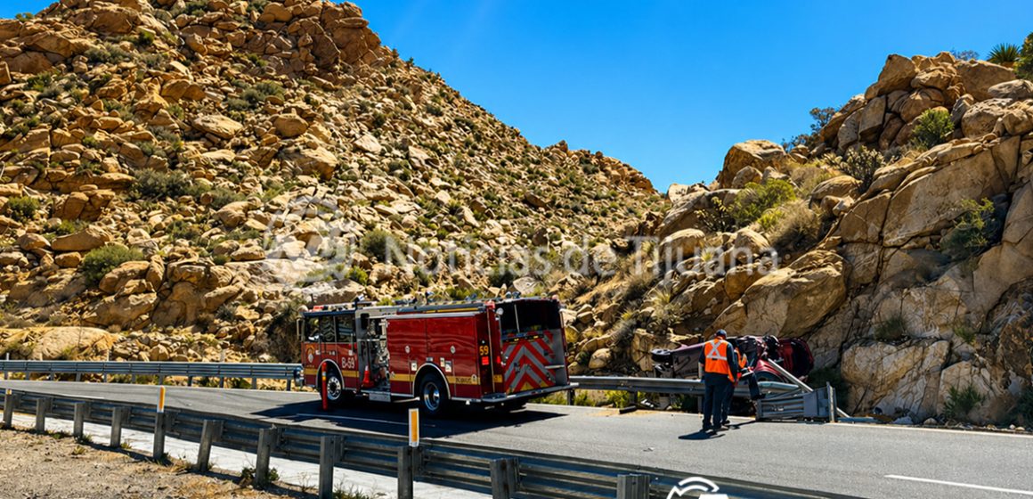 Volcadura en la Rumorosa deja a conductor lesionado