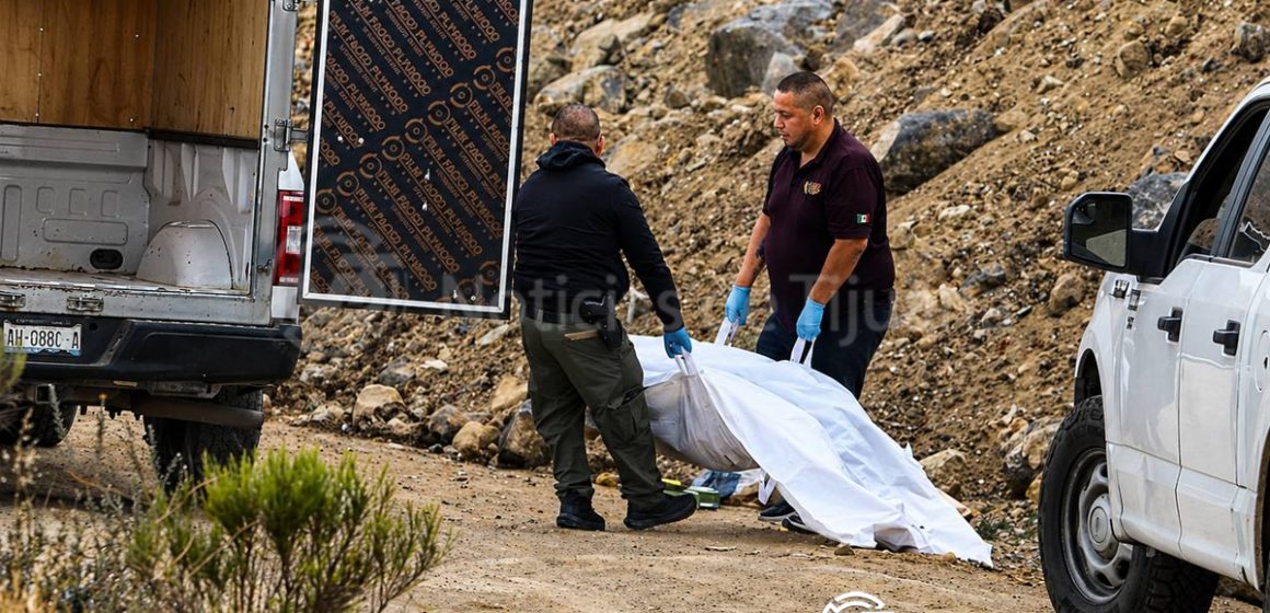 Cuerpo embolsado es localizado por municipales en Natura