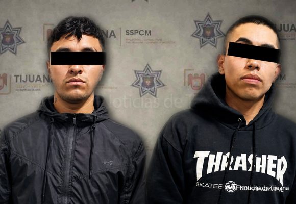 Caen dos con droga tras presunto asalto violento a tienda Oxxo