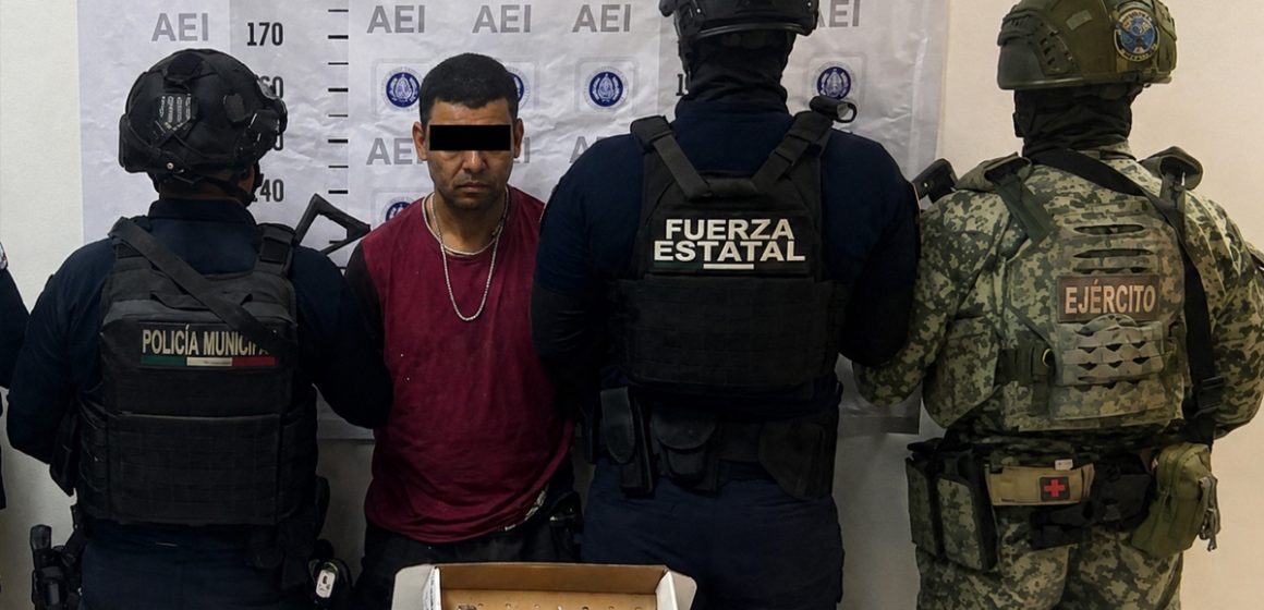 1 Detienen a presunto responsable de ataque armado tras operativo en Plaza Encinos 2