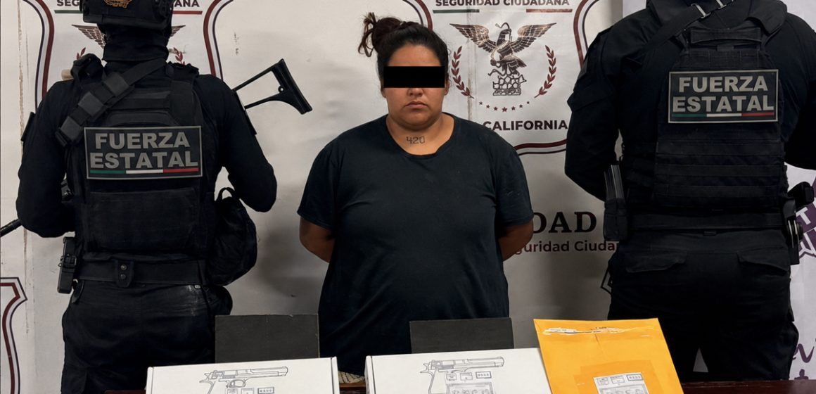 Mujer armada es detenida por la FESC en Tecate