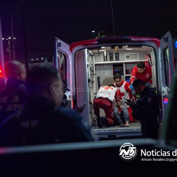 Ejecutan a mujer y dejan a dos hombres heridos en Pinos Agüero