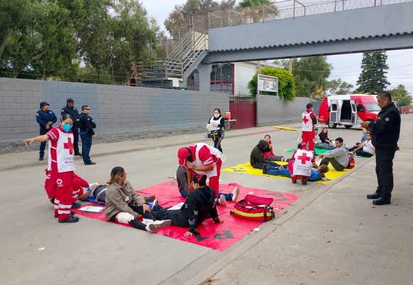 Capacitan a primeros respondientes para atender emergencias con múltiples víctimas