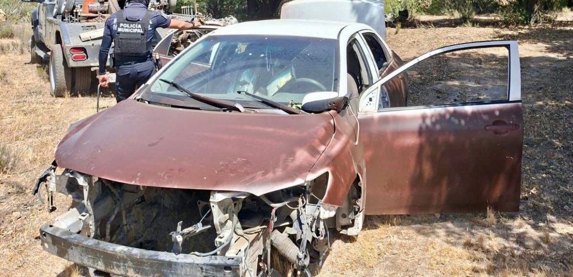 Recupera Policía de Tecate vehículo con predenuncia de robo en zona rural
