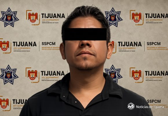 Intentó sobornar a policía tras infracción vial y terminó detenido