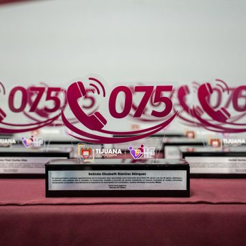 1 Conmemoran 28 años de atención emocional a través de la Línea 075