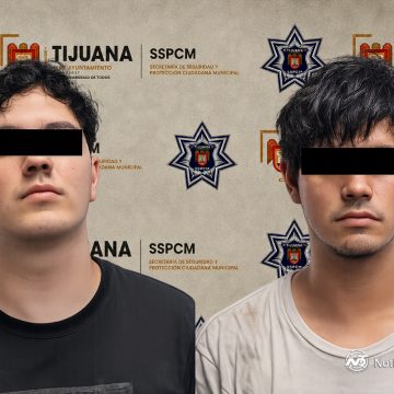 Detienen a dos hombres armados en Santa María