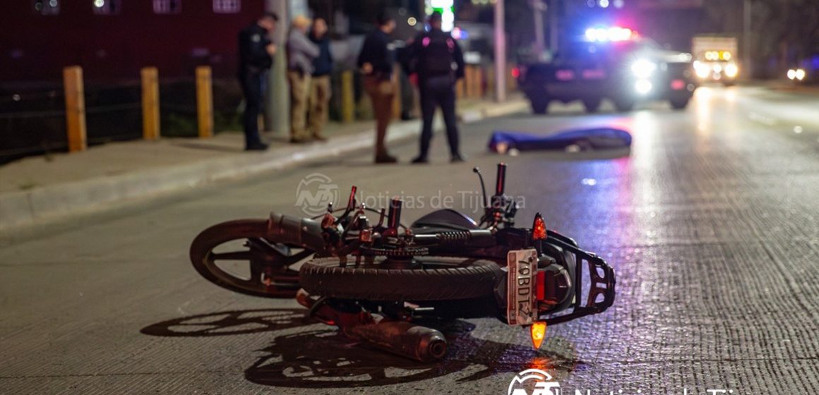 1 Adrián pierde la vida tras sufrir accidente en su motocicleta