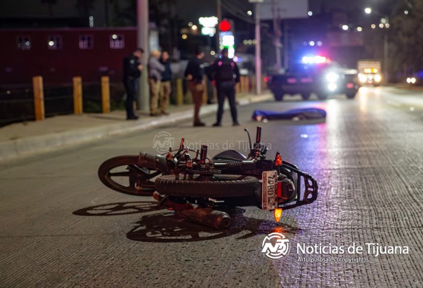 Adrián pierde la vida tras sufrir accidente en su motocicleta