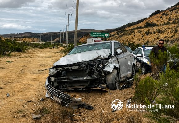 Patrulla iba a emergencia y termina chocada sobre el bulevar 2000