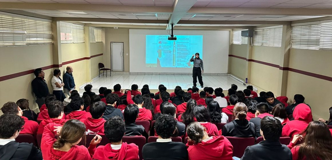 1 Refuerzan prevención en jóvenes de Tecate contra tabaco y vapeadores