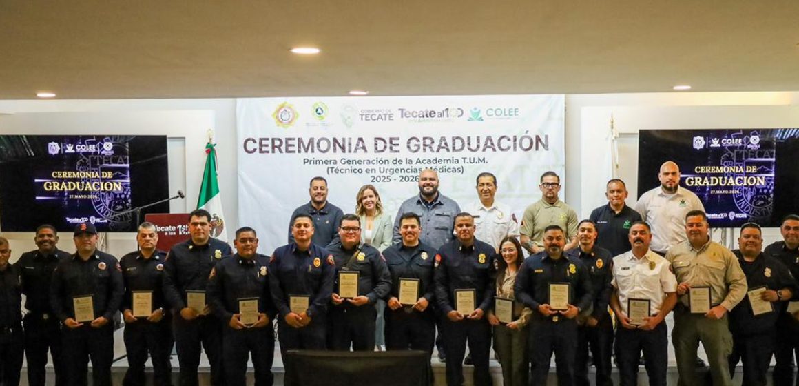 1 Se gradúa primera generación TAMP de Bomberos de Tecate