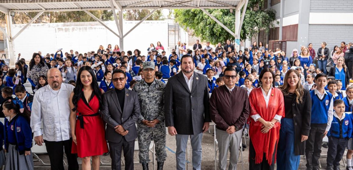 1 Preside Burgueño acto cívico por la Batalla de Puebla