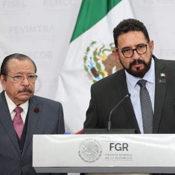 FGR frena extradición de Rubén Rocha y 10 más; afirma que hay falta de pruebas