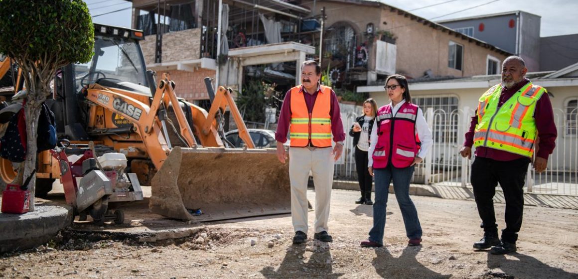 2 Renuevan drenaje tras 50 años en Las Californias; más de mil personas beneficiadas