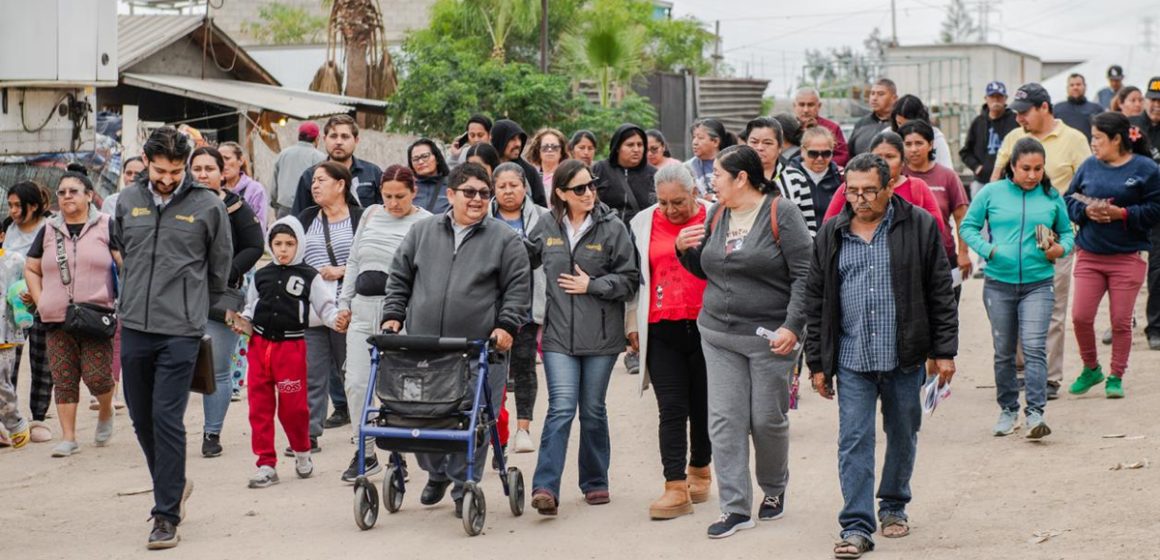 Instalan tomas comunitarias y llevan agua potable a familias de Rojo Gómez y Villas de La Gloria