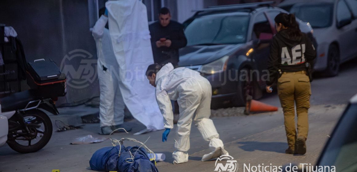 Hallan cuerpo envuelto y con narcomensaje en Niños Héroes