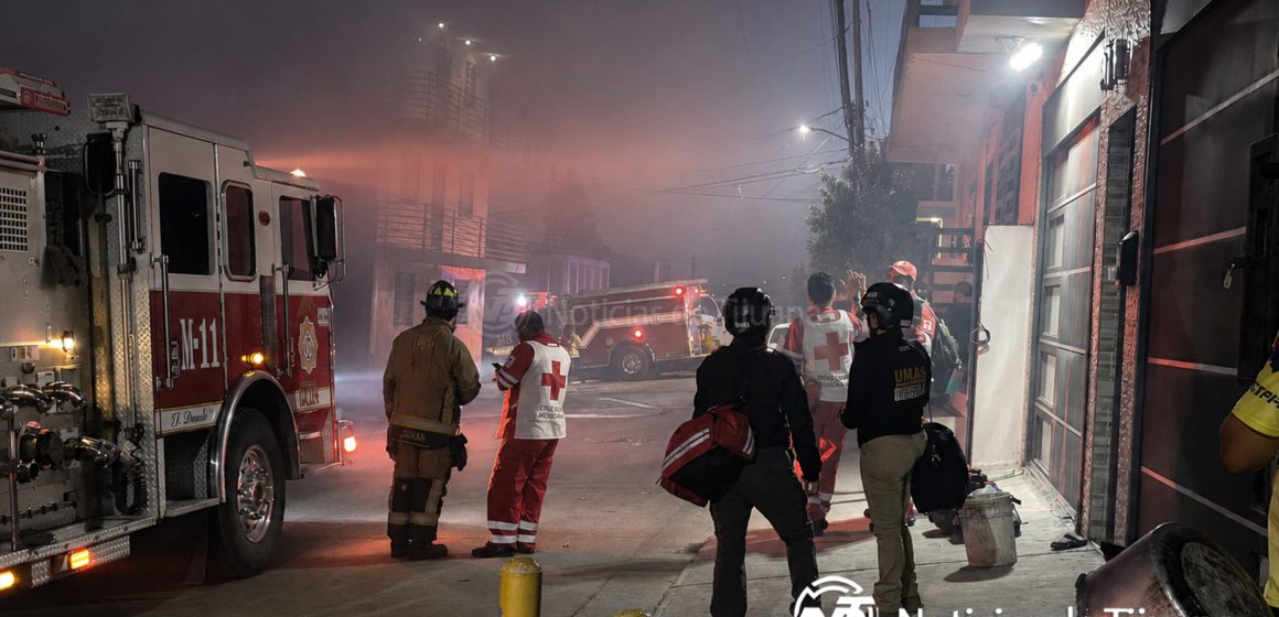 Incendio reduce vivienda a cenizas en la colonia Altiplano