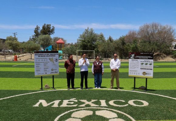 Román Cota supervisa rehabilitación de canchas rumbo al Mundial 2026