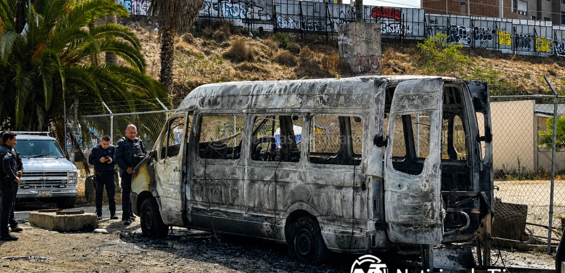 Incendian vehículo en la “20 de Noviembre”; hay un detenido