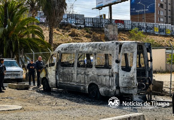 Incendian vehículo en la “20 de Noviembre”; hay un detenido