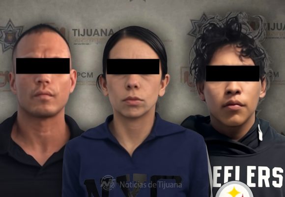 Caen tres con armas en distintos operativos de la Policía Municipal en Tijuana