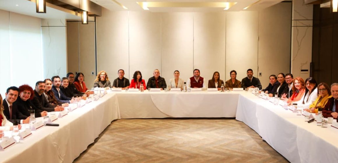 Marina del Pilar cierra filas con alcaldes y legisladores en BC