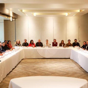 Marina del Pilar cierra filas con alcaldes y legisladores en BC